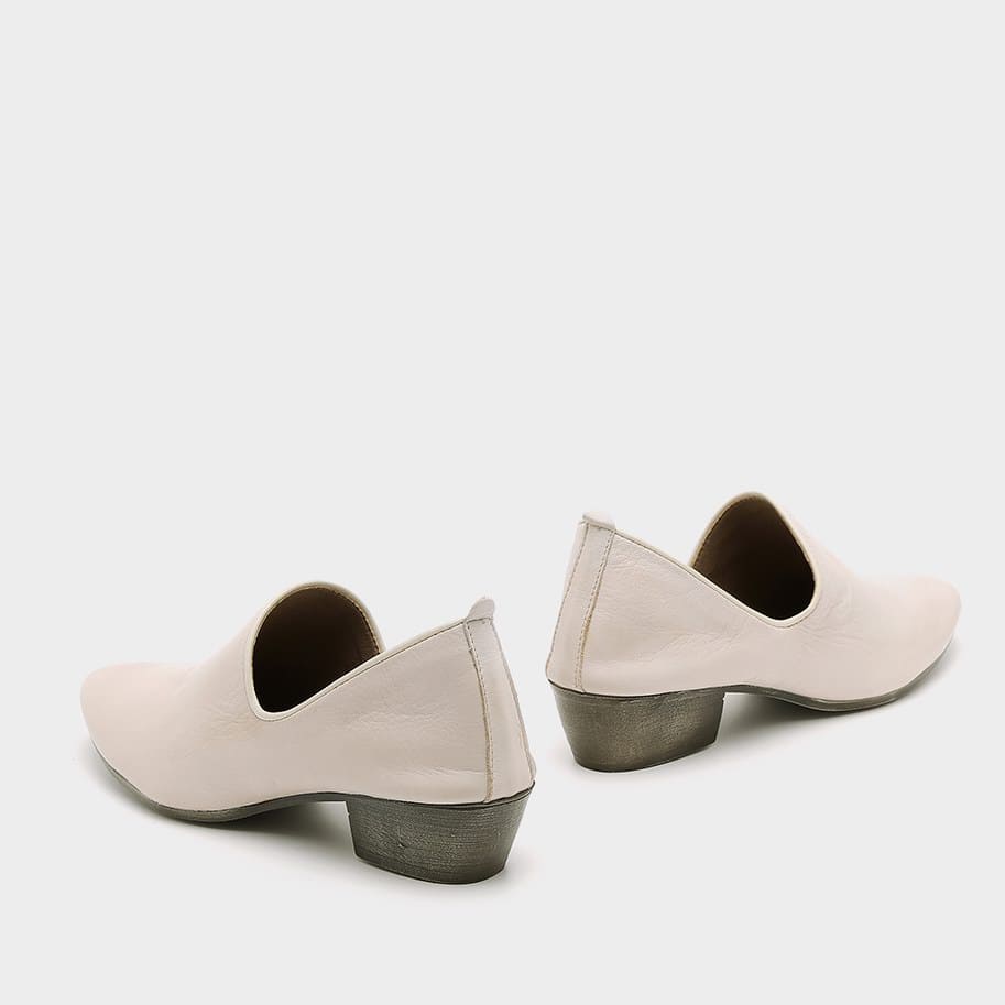 נעלי עקב קלאסיות – דגם סנדי
