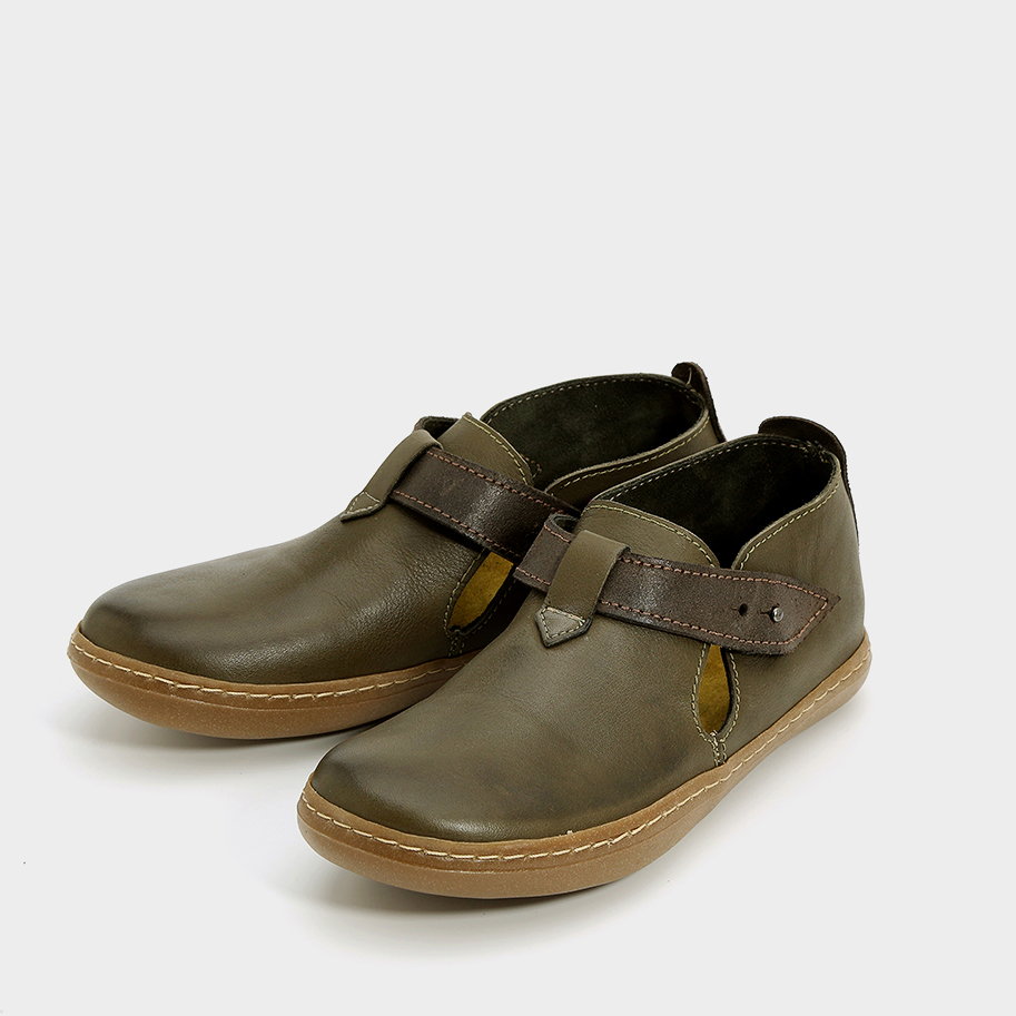 נעלי קז'ואל עור סגורות – דגם לינוי
