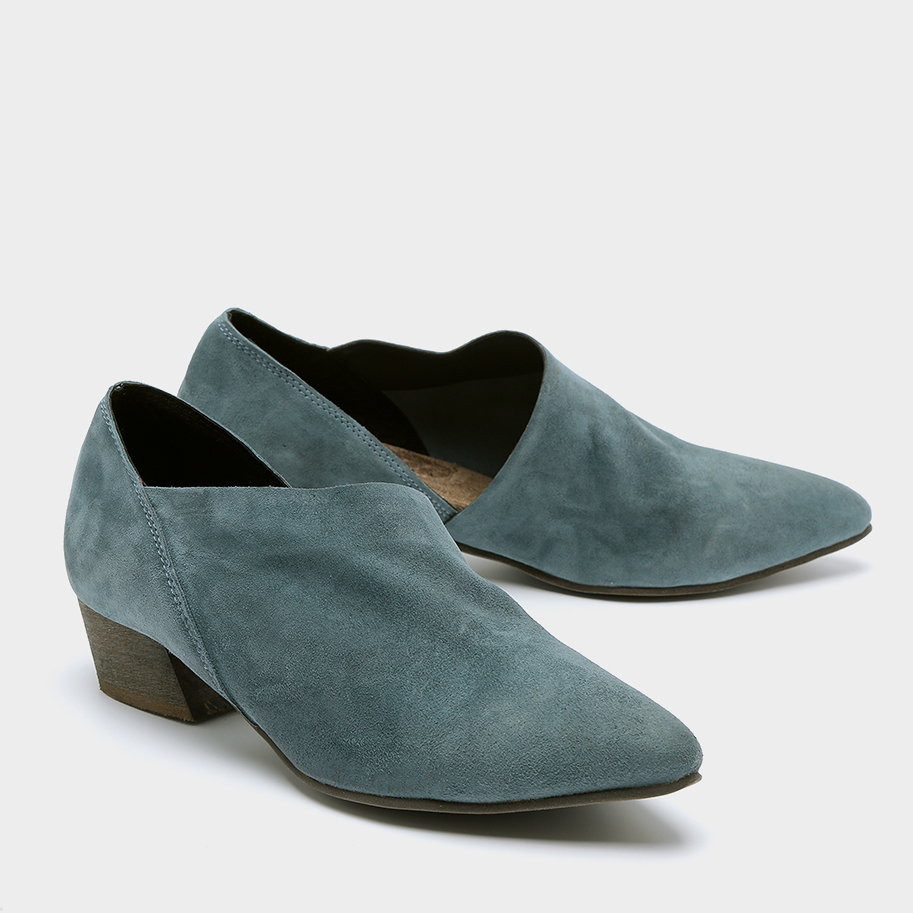 נעליים צרפתיות מזמש – דגם אודט